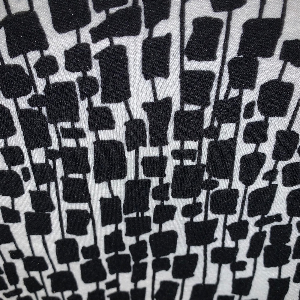 Patterned T-Shirt - Picture 3 of 6